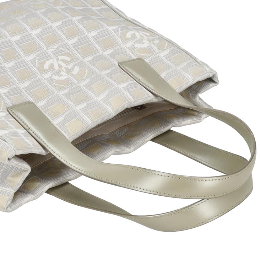 CHANEL シャネル/ニュートラベルトート//101*****/ABランク/94