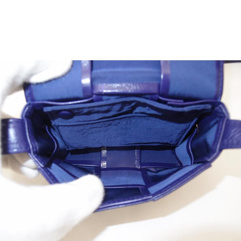 BOTTEGAVENETA ボッテガヴェネタ/マキシイントレチャートキャンディーカセットショルダー/パープル//Aランク/69