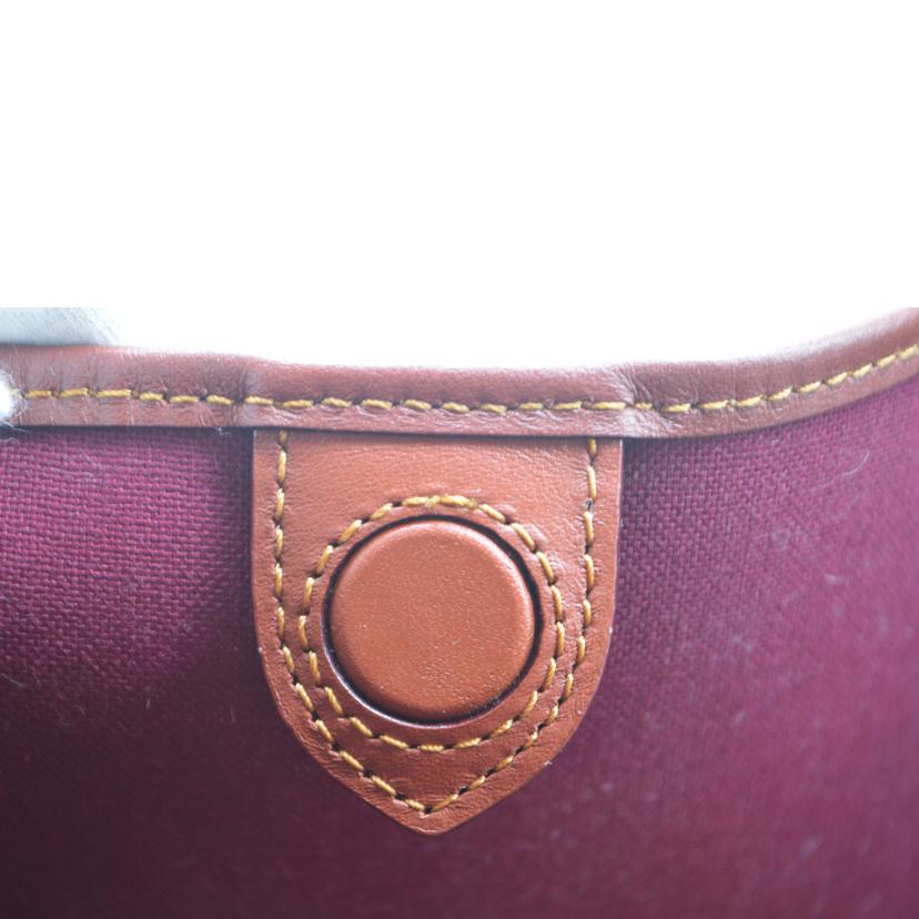 COACH コーチ/ヘリテージシグネチャーハドリーレザーホーボー/79250//H19**/Aランク/89