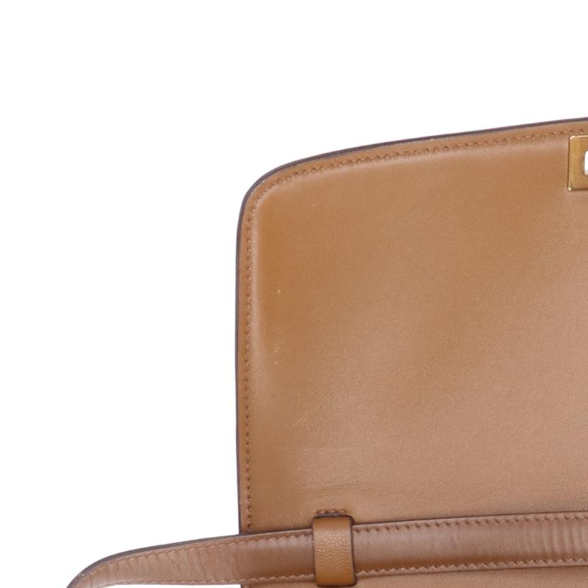 CELINE セリ-ヌ/クラシック/ボックスミディアム/164173DLS//Bランク/93