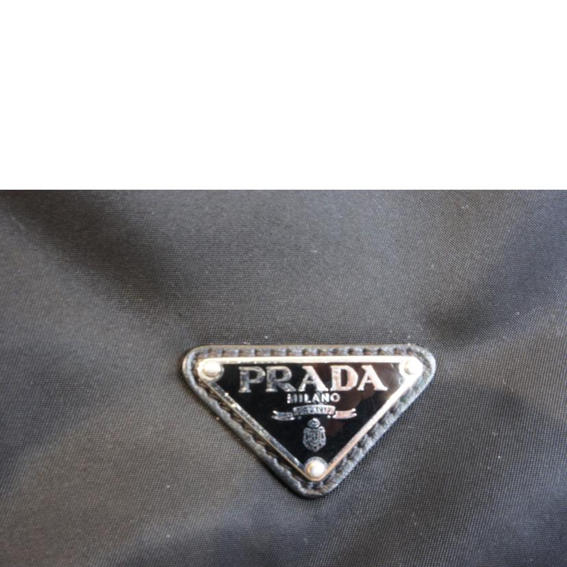 PRADA プラダ/Re-Nylon リナイロントライアングルショルダーバッグブラック/2VZ092//SAランク/92