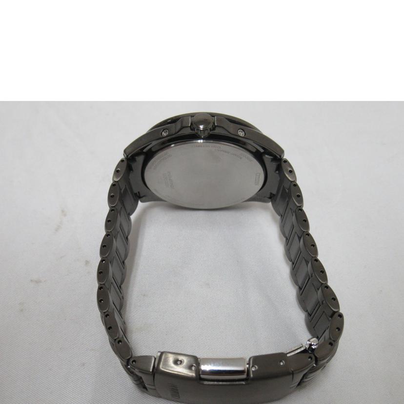CITIZEN/メンズウォッチ/Eco-Drive/ソーラー電波/H145-A11P401//562******/Aランク/63