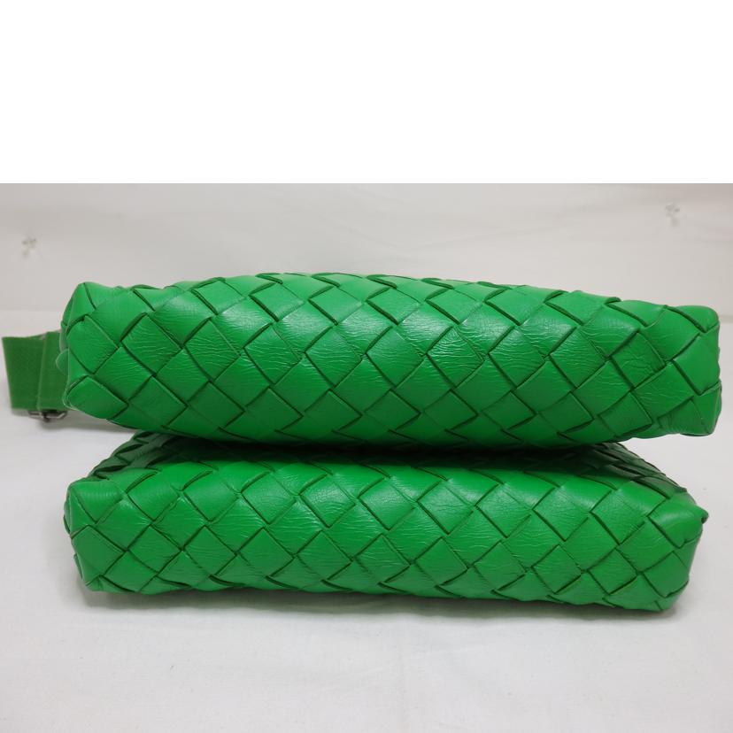 BOTTEGAVNETA ボッテガヴェネタ/イントレチャート/レザーワンショルダーバッグ/グリーン/9261181359276//ABランク/84