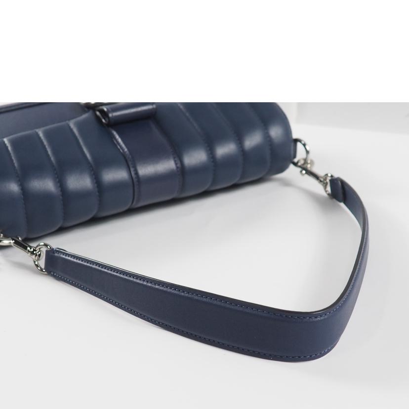 COACH コーチ/ジョージキルティングショルダーバッグ/5567//G20**/Aランク/79