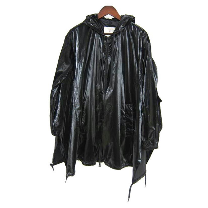 MONCLER モンクレール/MONCLER ポンチョ ダウンジャケット/C-ZIND-21-16921//Aランク/82