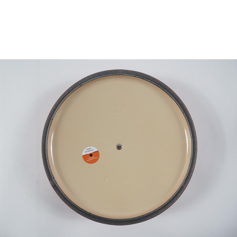 LE CREUSET ル・クルーゼ/ココットロンド トラディション 22cm両手鍋//SAランク/79