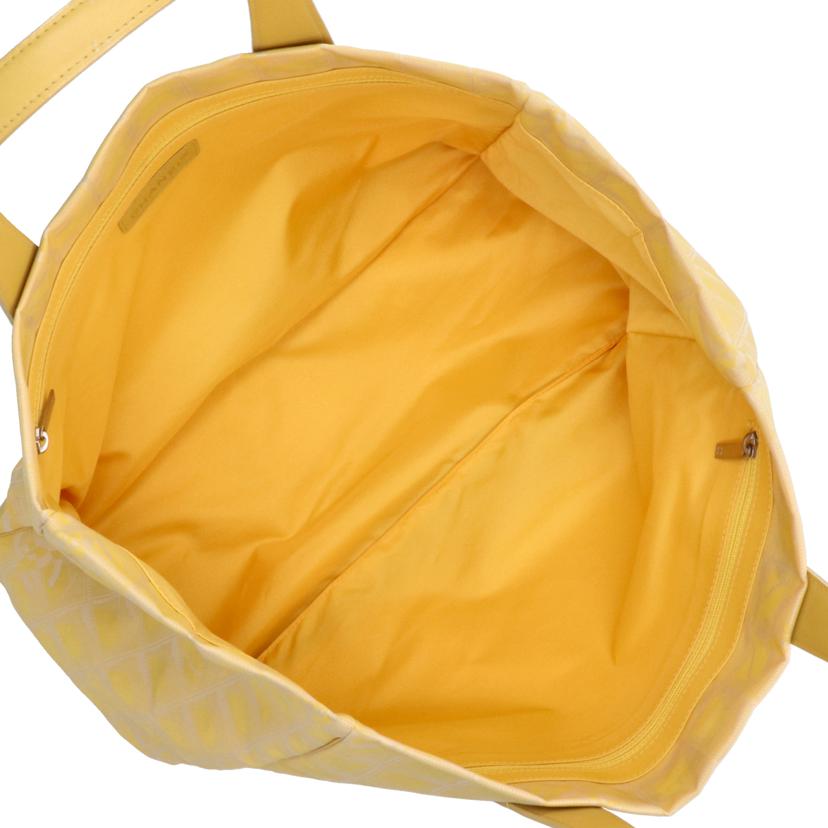 CHANEL/ニュートラベルライン/トートMM//714****/ABランク/85