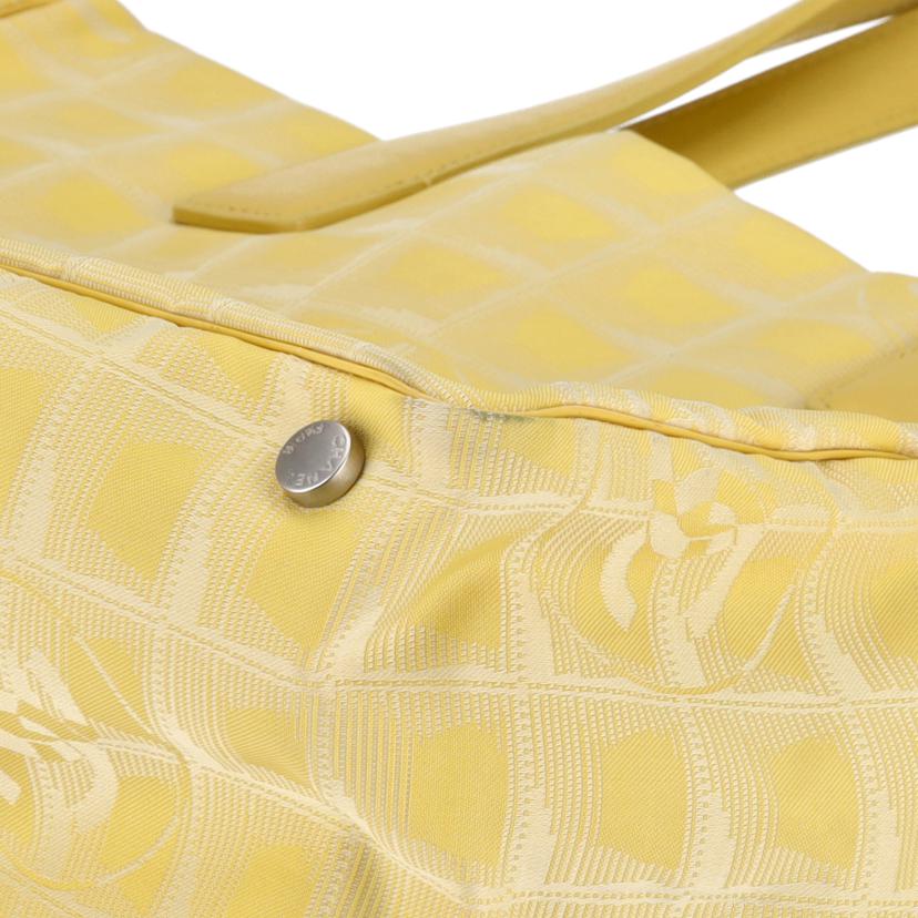 CHANEL/ニュートラベルライン/トートMM//714****/ABランク/85