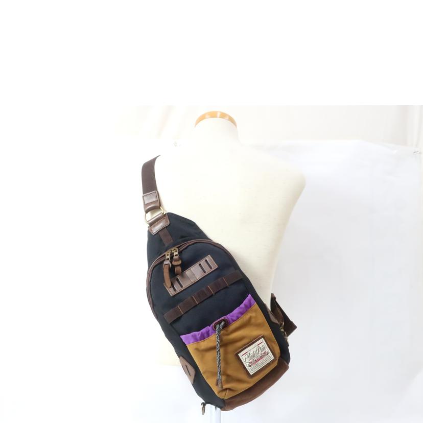 MasterPiece マスターピース/ボディーバッグ ブラック//ABランク/65