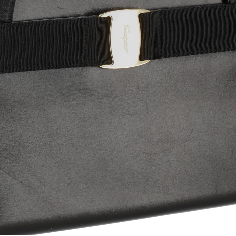 Salvatore Ferragamo サルバトーレフェラガモ/ヴァラショルダーバッグ/BK-21 7675//ABランク/09