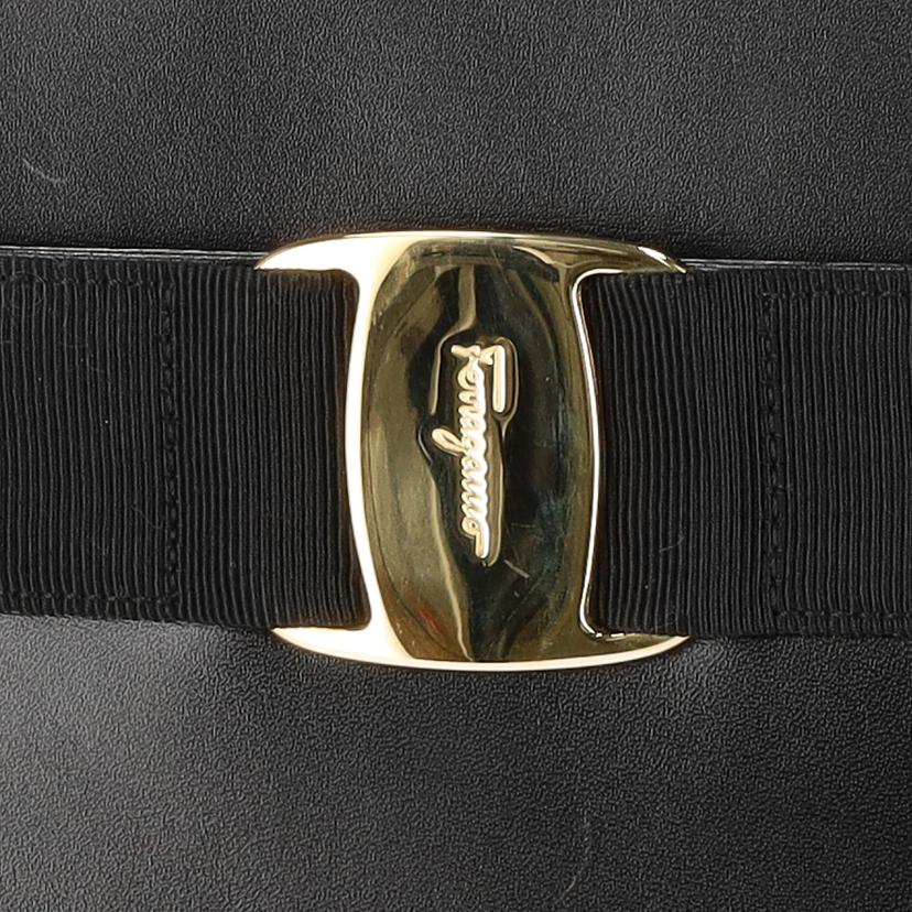 Salvatore Ferragamo サルバトーレフェラガモ/ヴァラショルダーバッグ/BK-21 7675//ABランク/09