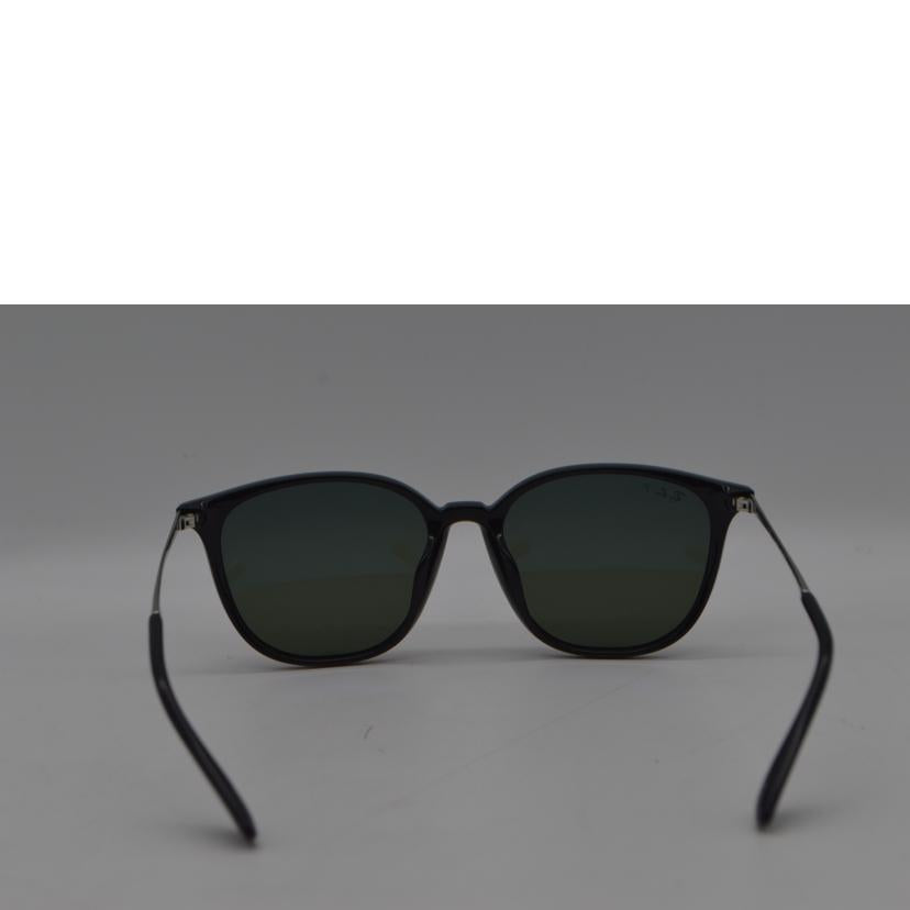 Ray・Ban レイバン/ローブリッジフィットサングラス/ポリッシュブラック/RB4348D//57 18 145 3P/Aランク/89
