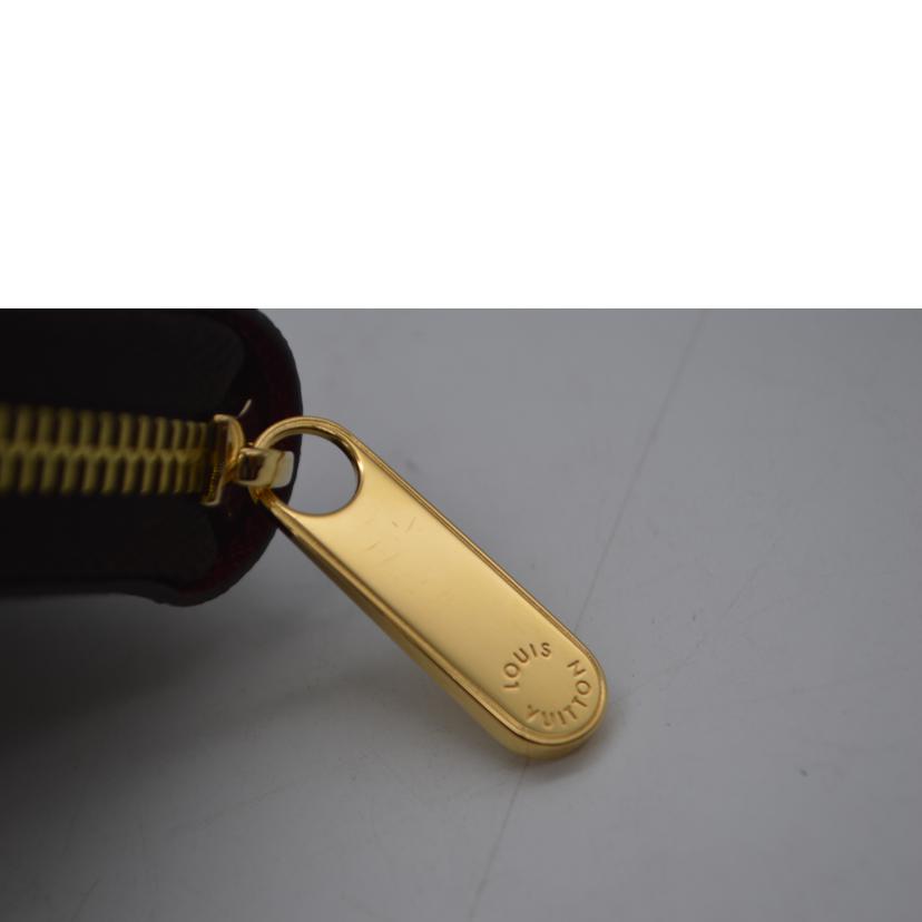 LV ルイヴィトン/ジッピー・ウォレット新型/モノグラム/フューシャ/M41895//RFI****/SAランク/89