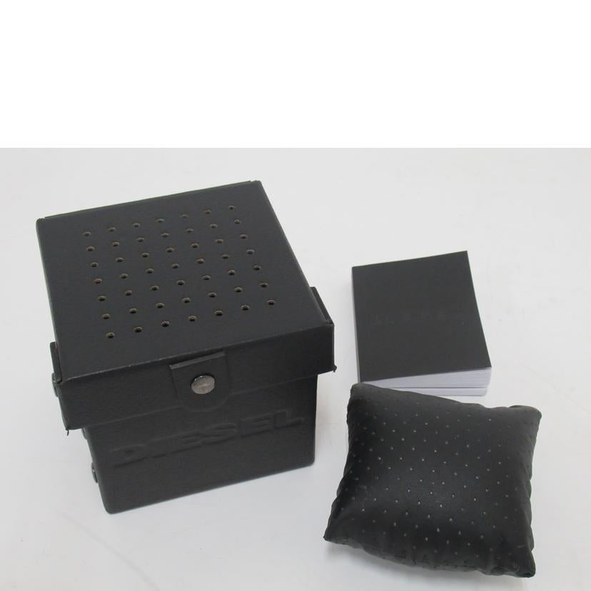 DIESEL/メンズウォッチ/クラッシャー/クォーツ/DZ-1984//112***/Aランク/63