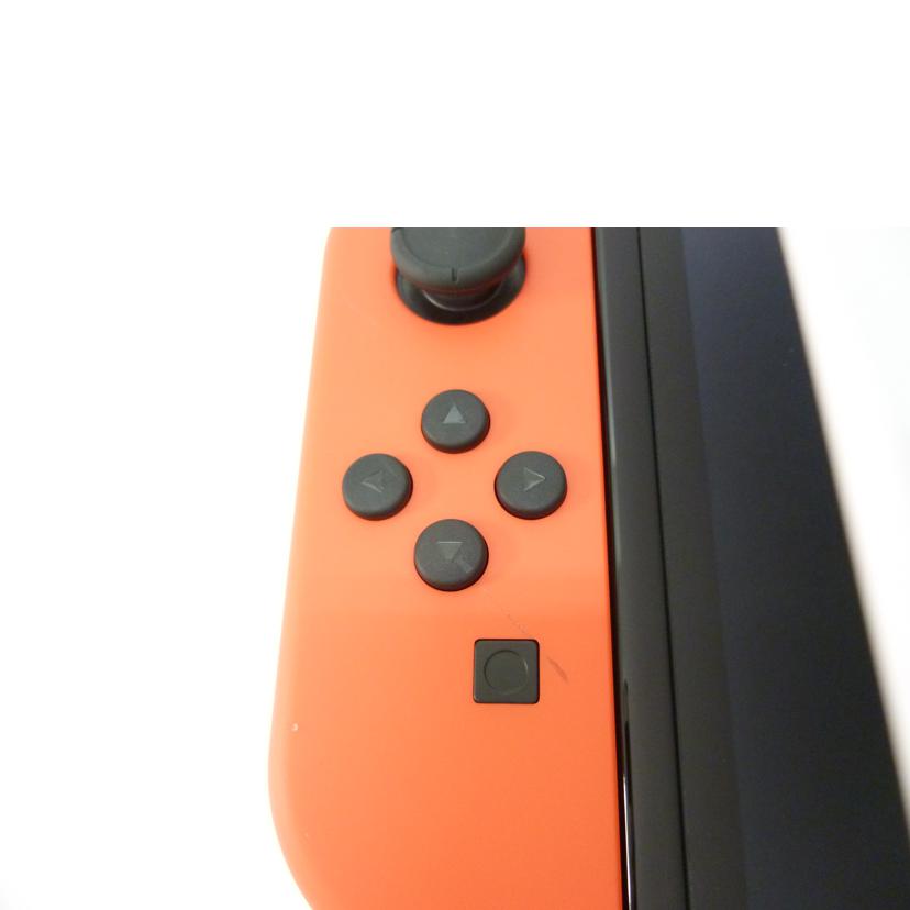 nintendo 任天堂/有機ELモデルスイッチ本体マリオレッド/HEG-S-RAAA//XTJ50774600982/ABランク/88
