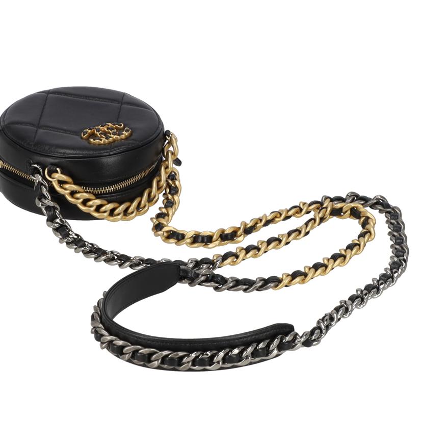 CHANEL シャネル/マトラッセチェーンラウンドポーチ/ラムスキンGD金具//310*****/Aランク/75