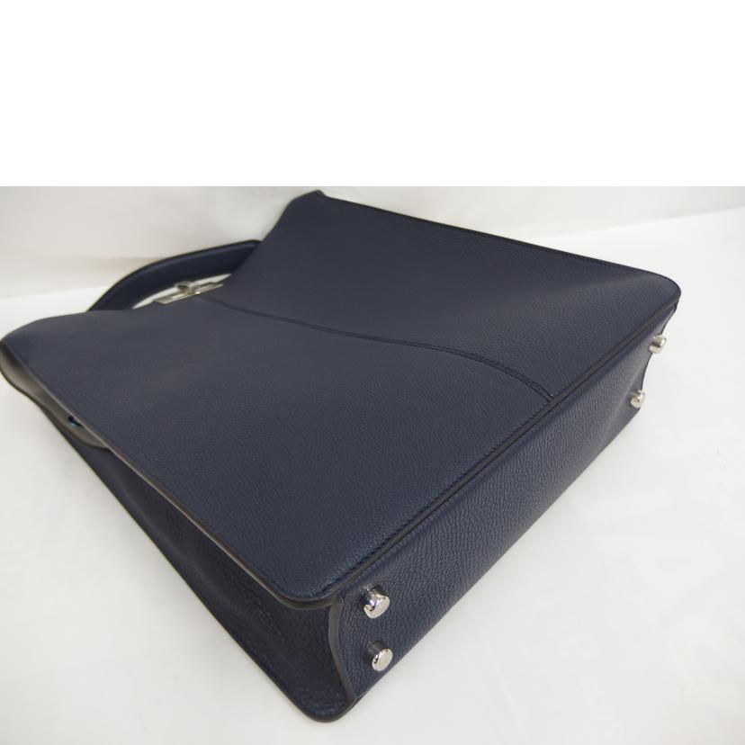 FENDI フェンディー/ピーカブー/アイシーユートート/7VA528//SAランク/82