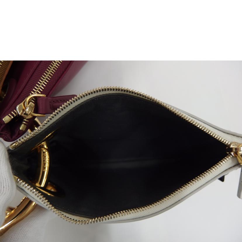 FENDI フェンディー/マルチ3連花柄ポーチ//Aランク/82