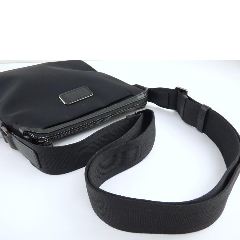 TUMI トゥミ/ショルダーバッグ/ブラック/ナイロン/カーフ/130550//ABランク/64