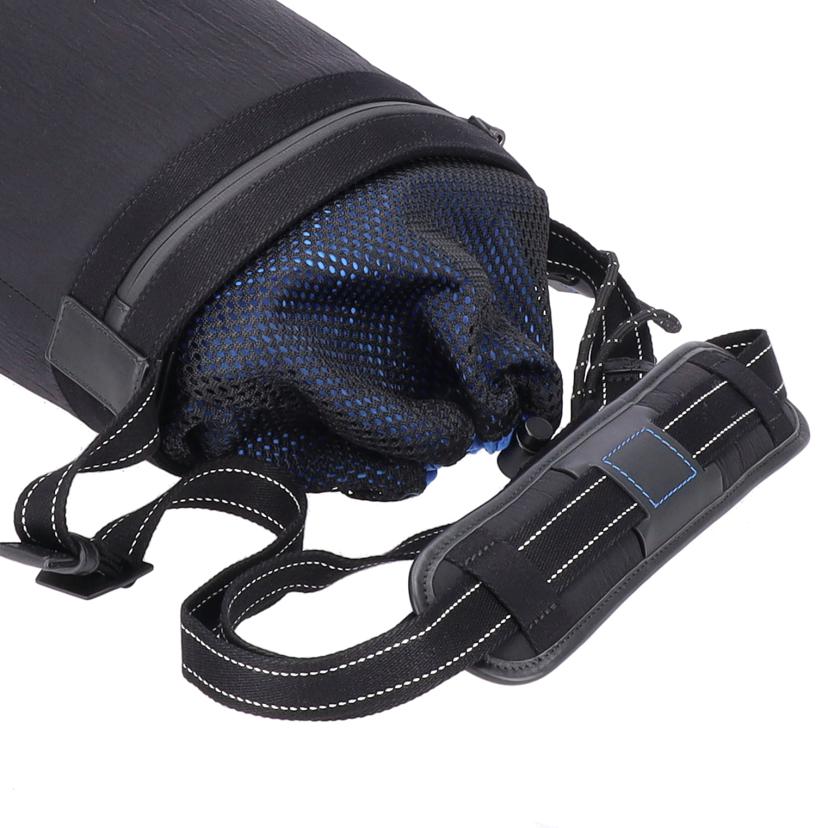 BOTTEGA VENETA ボッテガヴェネタ/ナイロンバケットメッセンジャーバッグ/ブラック/570185//B79******/Aランク/18