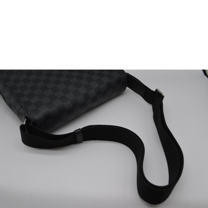 LV ルイヴィトン/ディストリクトPM NM/ダミエ/グラフィット/N41028//CA4***/SAランク/89