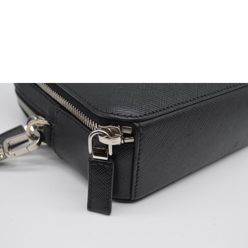 PRADA プラダ/サフィアーノトラベルレザーセカンド/ネロルビノ/2VF052//56 */Aランク/89