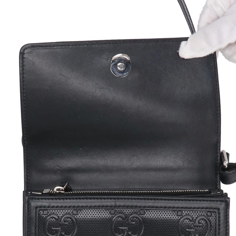 GUCCI グッチ/GGエンボス/メッセンジャーバッグ/ブラック/625782 //498***/ABランク/18