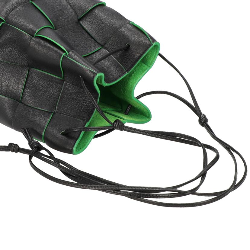 BOTTEGA VENETA ボッテガヴェネタ/マキシイントレチャート/カセットミニバケットバッグ/680217//ABランク/91