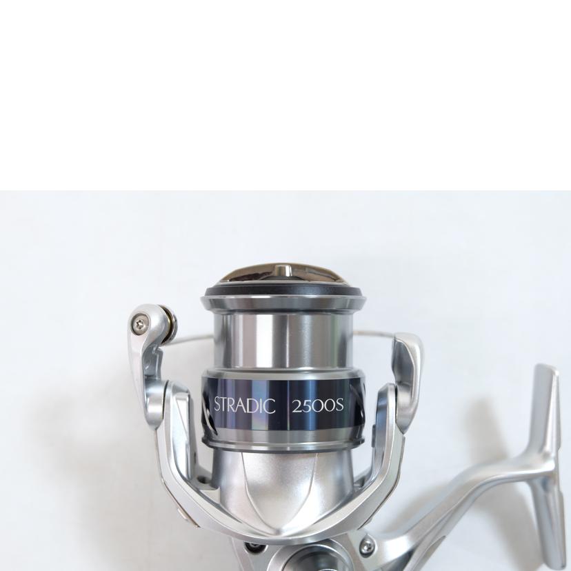 シマノ/15ストラディック 2500HGS/03411//Bランク/71