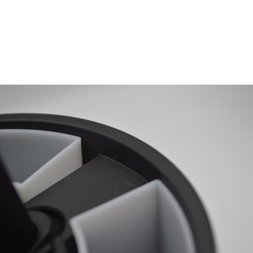 BALMUDA バルミューダ/The Light LED デスクライト/L01A-BK//L00C19MA01718/ABランク/89