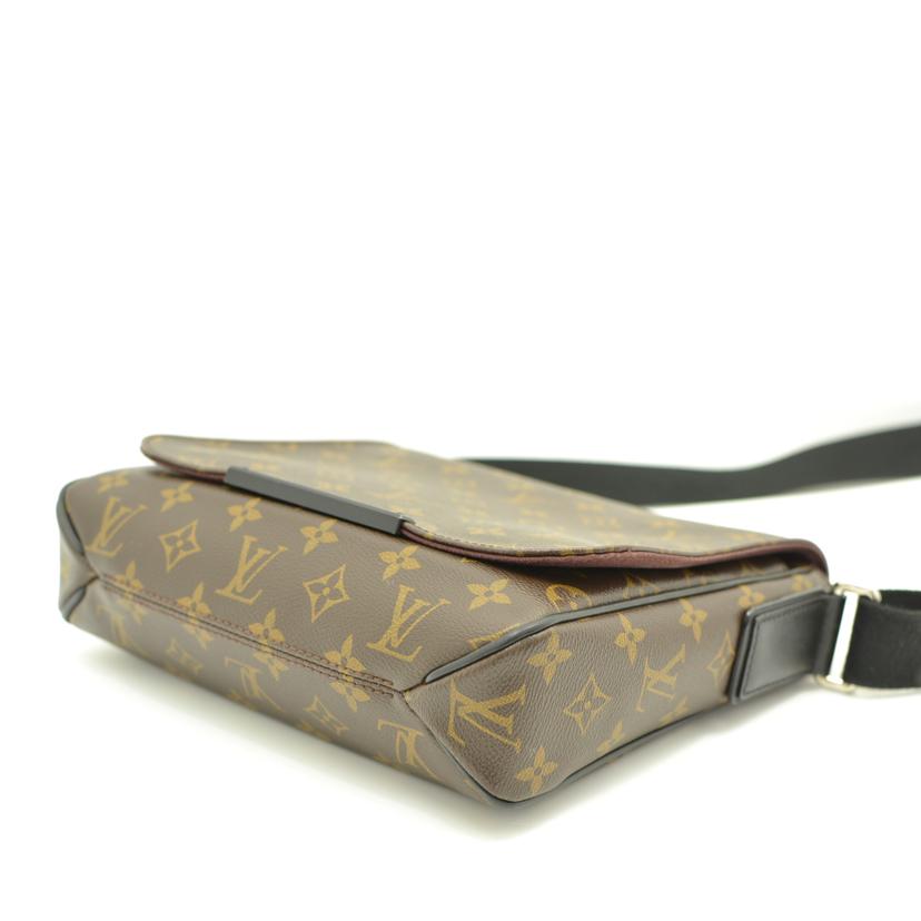 LV ルイヴィトン/ディストリクトPM/モノグラムマカサー /M40935//FL2***/ABランク/75