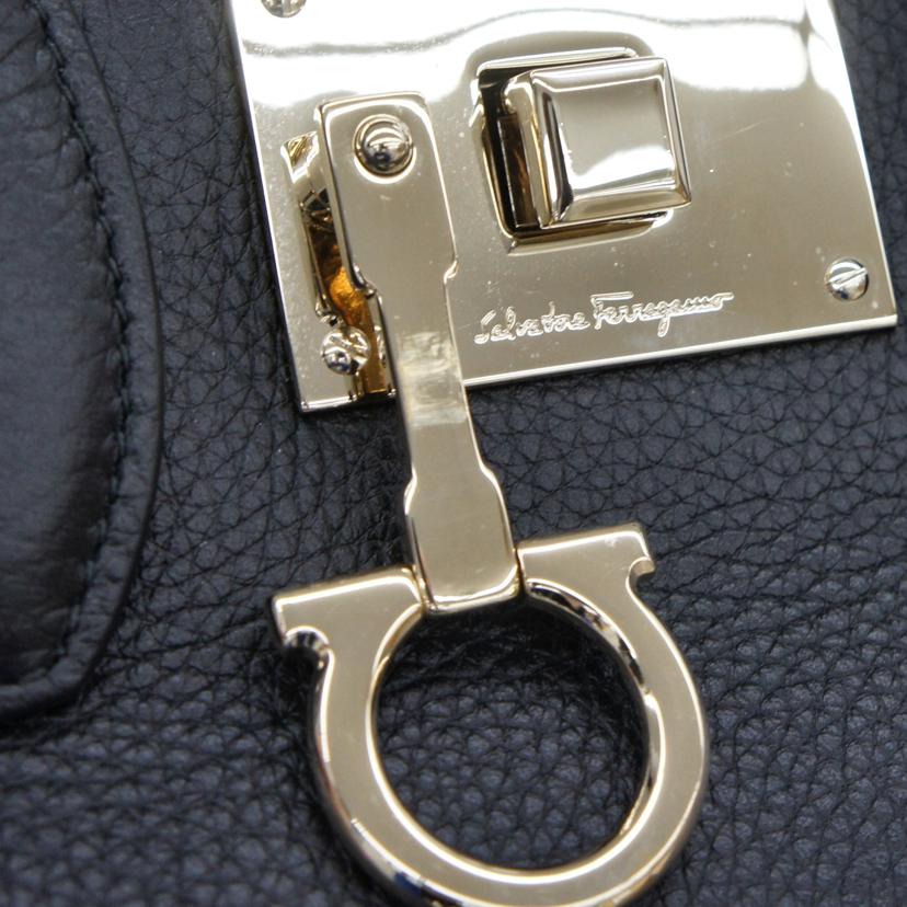 FERAGAMO フェラガモ/フェラガモSTUDIOBOXバッグ/21H159//Aランク/81