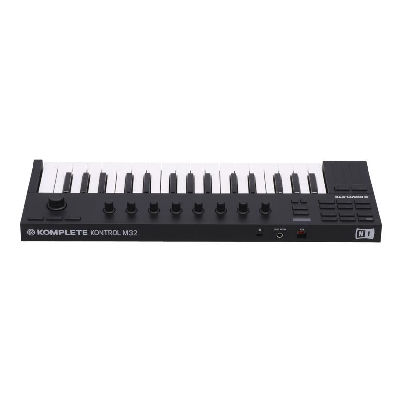 Native Instruments ネイティブ・インストゥルメンツ /MIDIキーボードコントローラー/Komplete Kontrol M32//M3220888764506/Bランク/62