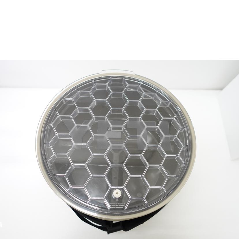 YETI イエティ/ロードアウト バケツ//ABランク/88