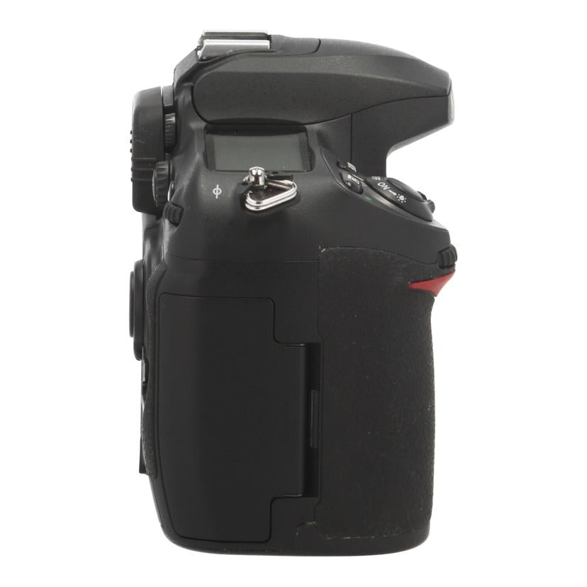 Nikon ニコン/デジタル一眼ボディ /D200 ボディ //2045141/Cランク/62