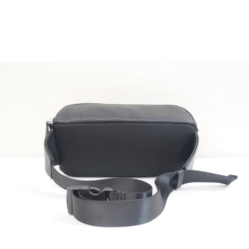 ARMANI.E アルマーニ/レザーボディバッグ//Aランク/71