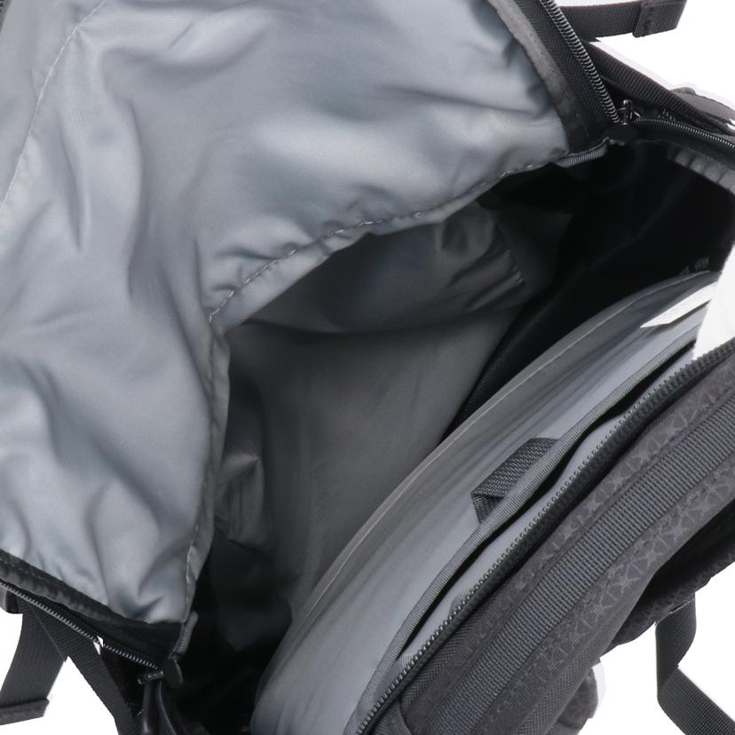 THE NORTH FACE ノースフェイス/ピボター/バックパック26L/ブラック/NF0A3VXD//Aランク/18
