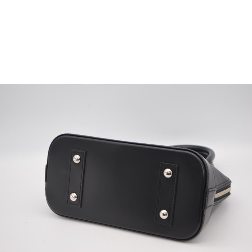 LV ルイヴィトン/アルマBB/エピ/ノワール/M40862//RFI*****/SAランク/89