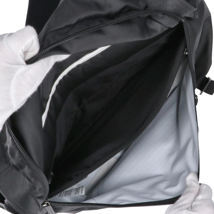 ARC'TERYX アークテリクス/グランヴィル 10 クーリエ バッグ/23996-133664-09//Bランク/05