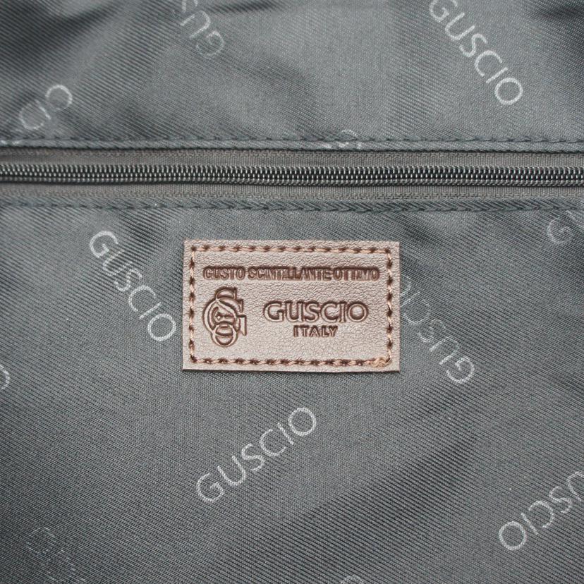 GUSCIO グッシオ/星型スタッズトートバッグ+ポーチ//Aランク/20