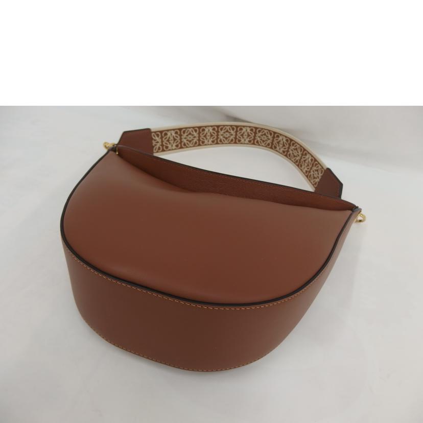 LOEWE ロエベ/ルナバックショルダーマグネット式//Aランク/82