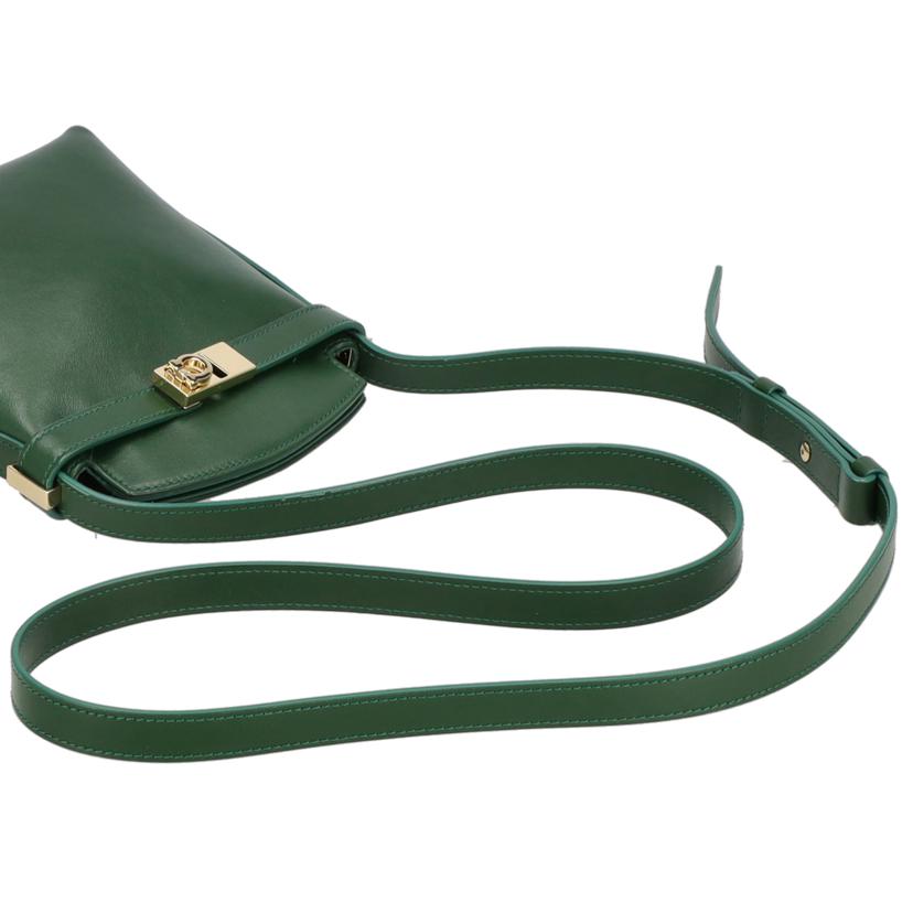 Ferragamo フェラガモ/ガンチーニカーフレザーショルダバッグ/22 0650/007//ABランク/91