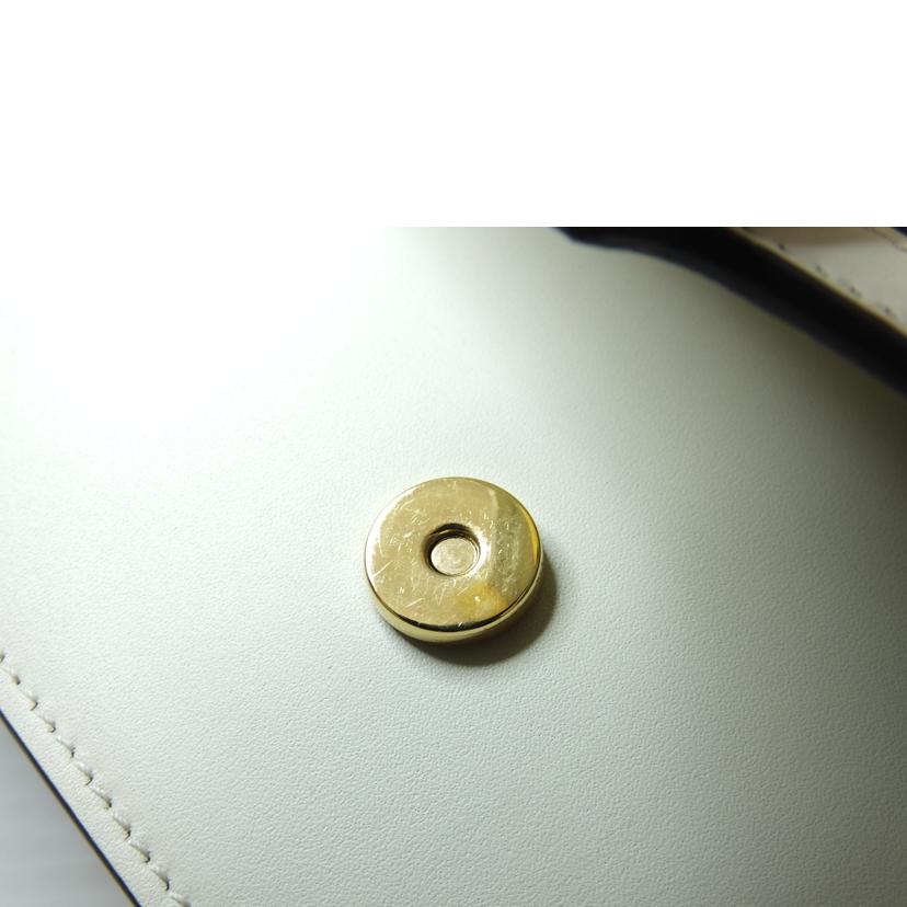 GUCCI グッチ/ミニチェーンショルダーバッグ/シルヴィ/494646//218*/ABランク/88