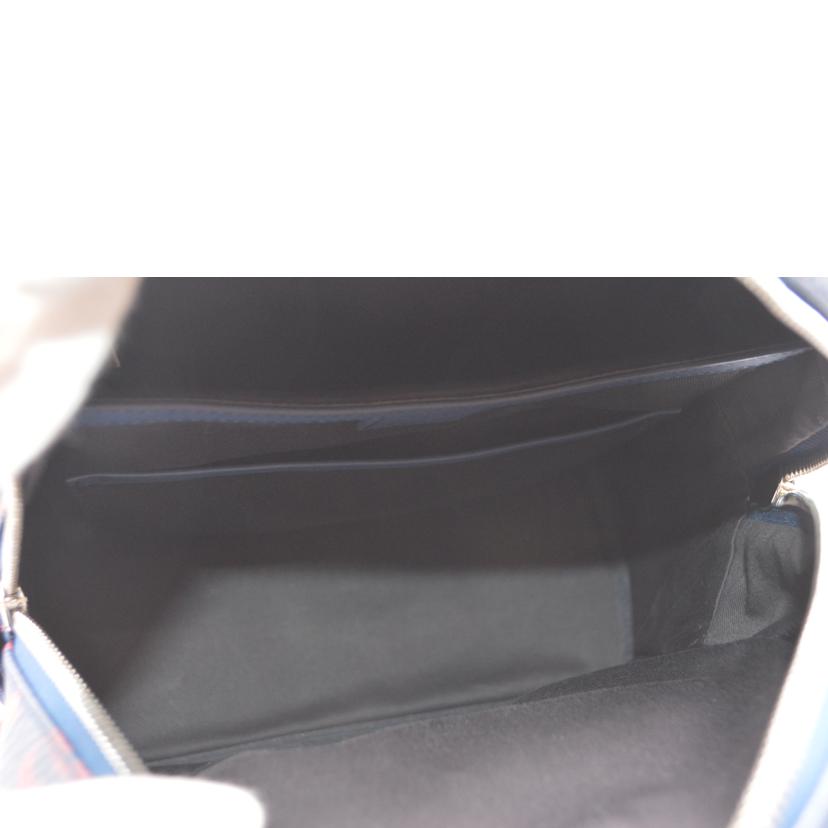 MCM エムシーエム/ヴィセトスレザーバックパック/ネイビーレッド/MMK9AVE51VS001//365**/Aランク/89