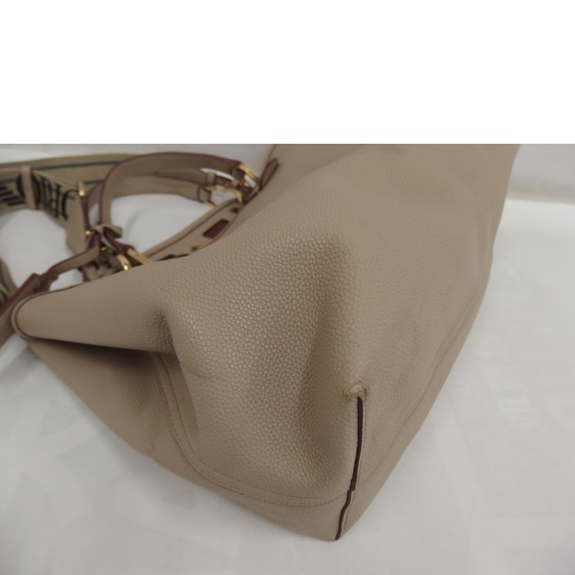 EMPORIO ARMANI エンポリオアルマーニ/EMPORIO ARMANI 2wayトートバッグ/ベージュ//BCランク/82
