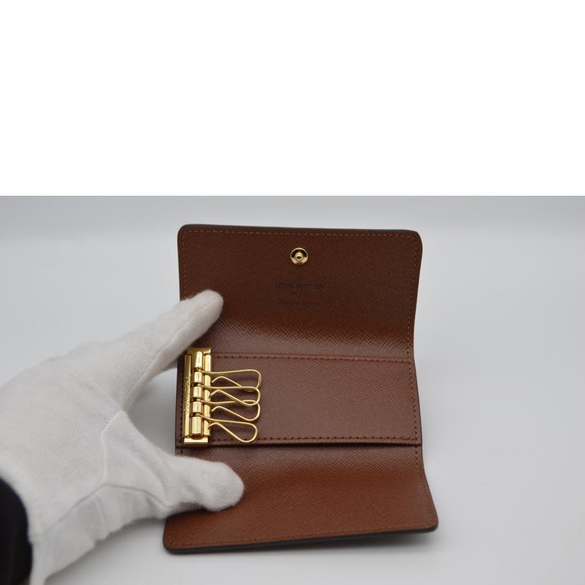 LV ルイヴィトン/ミュルティクレ4新型/モノグラム/M69517//FRI****/SAランク/89