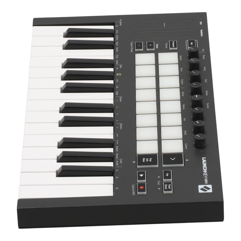 NOVATION ノベーション /MIDIキーボードコントローラー/LaunchKey Mini MK3//HZWYH2124CC7/Bランク/19