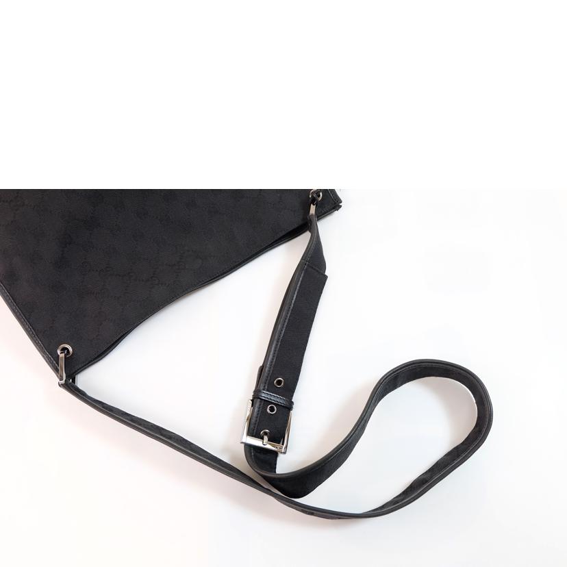 GUCCI グッチ/GGキャンバスショルダーバック/90656//195*/Bランク/71