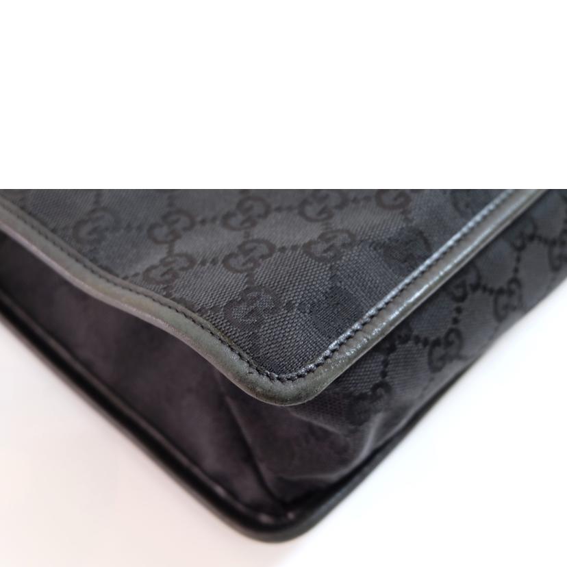 GUCCI グッチ/GGキャンバスショルダーバック/90656//195*/Bランク/71