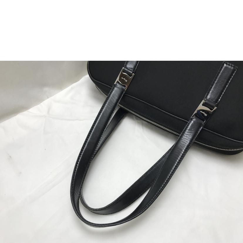 Ferragamo フェラガモ/ミニボストン/AU-21//076*/Bランク/51